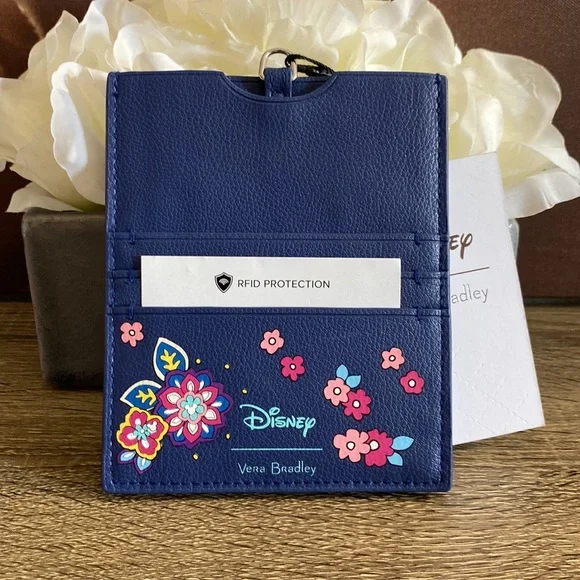 VB Disney Passport Wallet NWT - Picture 2 of 7